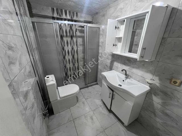 Eyüp Akşemsettin Mahallesinde Satılık 2 + 1