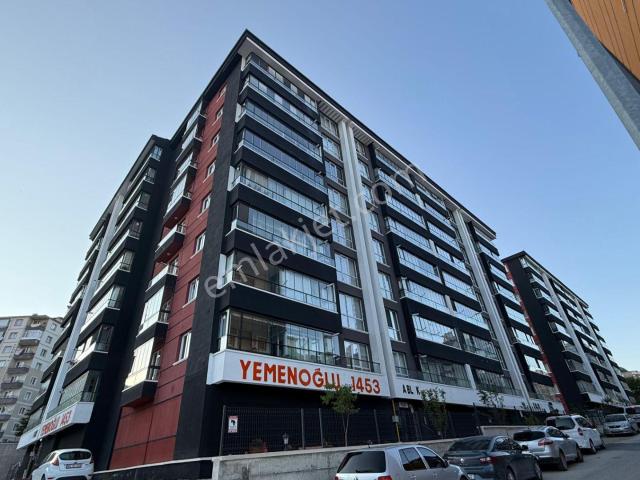 Yemenoğlu 1453 Sitesinde 3+1 Full Yapılı Daire Burcu Emlak