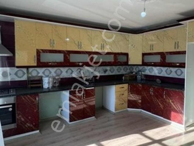Yenımahalle 150 3+1 Metre Köşe Yeşılın Karşısı Satılık Daire