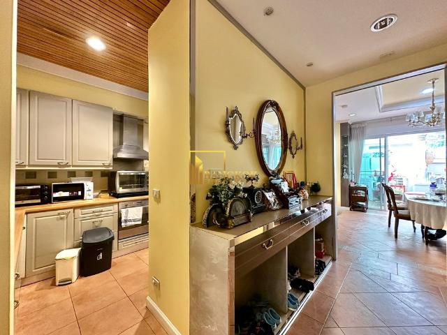 Yenakart Residence | Expansive 4 Bed Townhouse in Yenakart BR8915TH