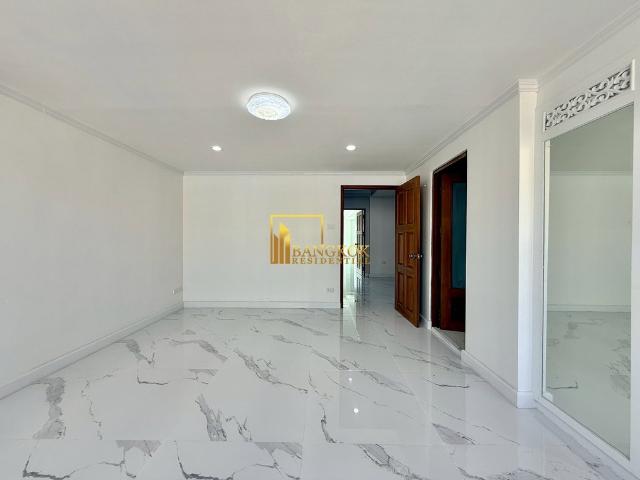 Yenakart Residence | Renovated 5 Bedroom Townhouse For Rent BR28337SH