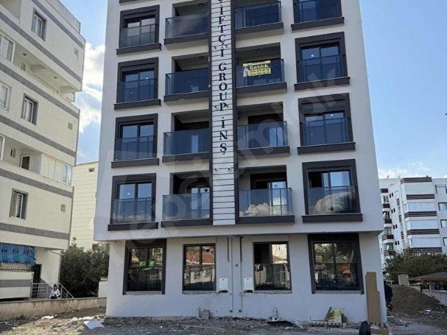 YENİ MAH.DE YERDEN ISITMALI KAPALI MUTFAK SATLK ARAKAT 2+1 DAİRE