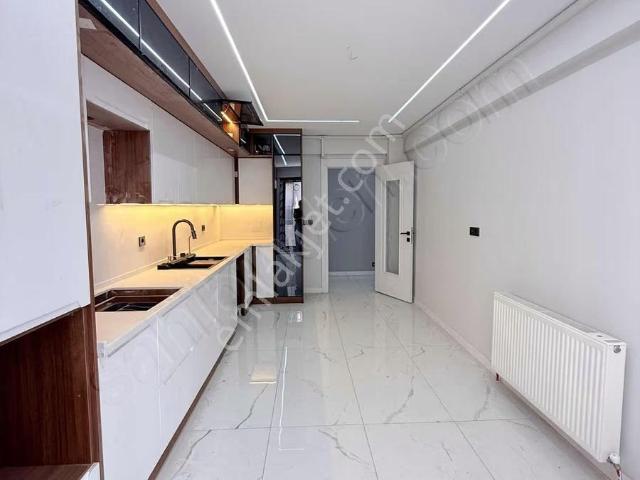 Yeni Mahalle 3+1 Lüks Kaçırılmıcak Fırsat Daire
