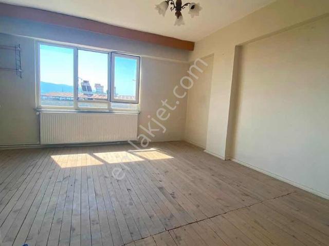 Yeni Mahalle Carrefursa Yanı Kiralık 2+1