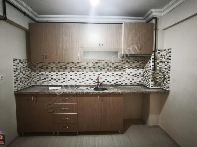 Yeni Mahalle De 3+1 Ara Kat Asansörlü