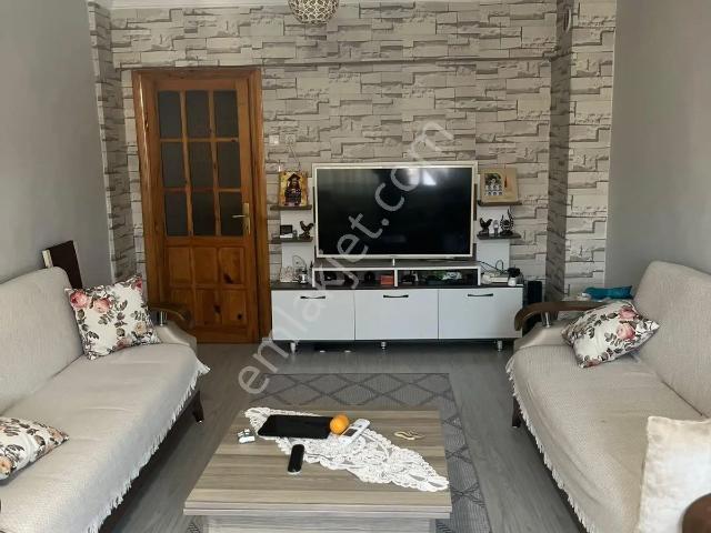 Yeni Mahalle Çelimli Sitesi'nde Doğalgazlı, 120 M² Satılık 3+1 Daire!