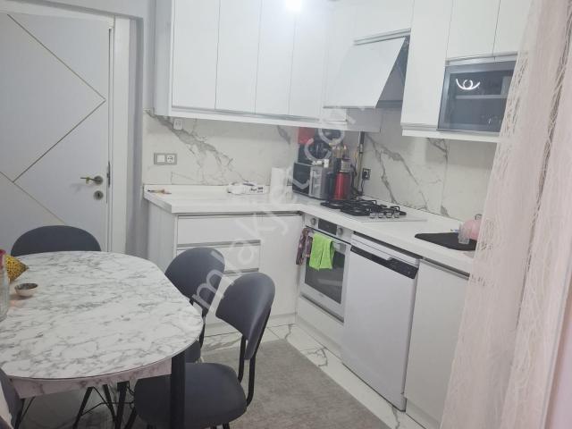 yeni Mahalle Mahallesi ✅2+1 M2 90m2 5katlının 1katı ❇️özelikli Petek Kombili Arakat