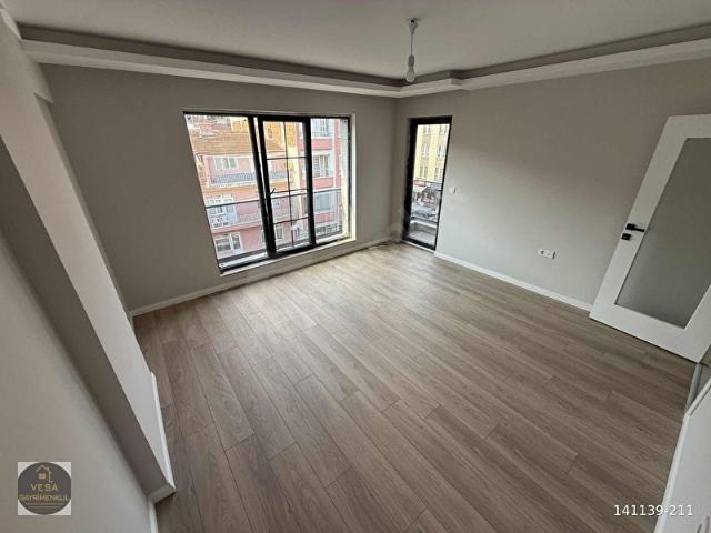 YENİMAHALLE MERKEZ ETLİK ŞEHİR HASTANESİ YAKINI SIFIR ASANSÖRLÜ