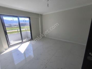 Yeni Mahallede 1+1 Kiralık Gayet Ferah Temiz