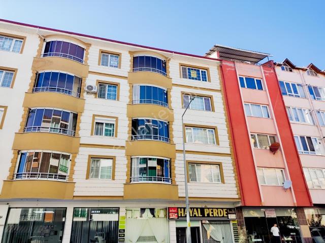 Yeni Mahalle'de 2+1 Kiralık Daire