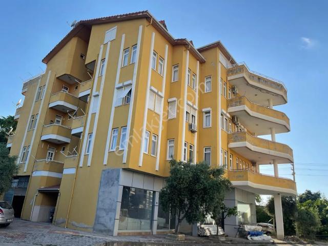 Yeni Mahalle'de Ayrı Mutfak Merkezi Konum 3+1