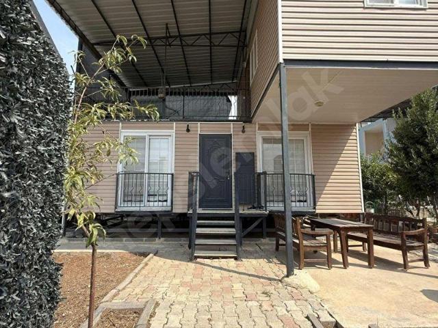YENİ MAHALLEDE BAHÇELİ TERASLI MÜSTAKİL PREFABRİK EV