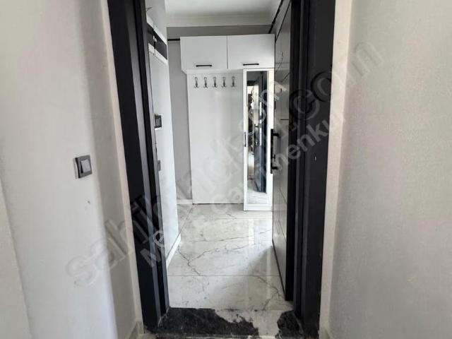 Yeni Mahallede D.gaz Kombili 2+0 Kiralık Daire