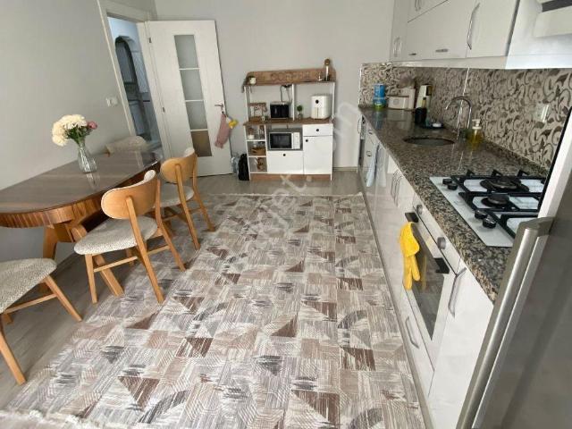 Yeni Mahalle'de Kiralık Muhteşem Bir Daire