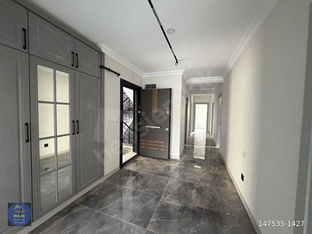 YENİ MAHALLEDE PREMİUM İŞÇİLİKLİ 4+1 LÜKS SATILIK DAİRE
