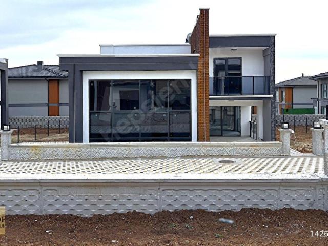 YENİMAHALLEDE SİTEDE SIFIR 5+1 LÜKS VİLLA PRIME OFİS'TEN