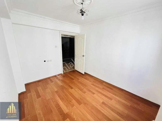 Yeni Çınar'dan Yeşilbayır'da Okul Cadde Yakını Ara Kat 3+1 Daire