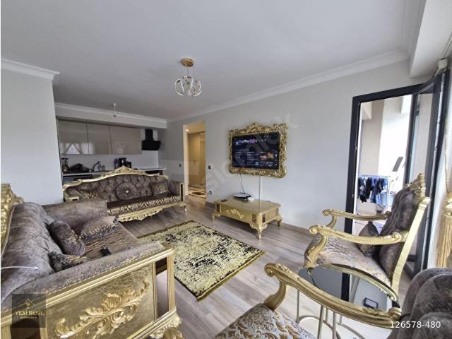 YENİ NESİL GAYRİMENKUL DEN 724 GÜVENLİKLİ SİTEDE ARA KAT 2+1 TEMİZ DAİRE