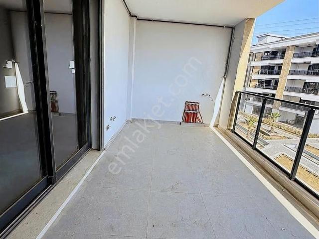 Yenişafak'ta 220 M2 3.5+1 Lüx Yaşam Alanı