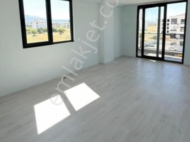 Yenişafak Mah. 3+1 Asansörlü Çift Cepheli Kiralık Daire