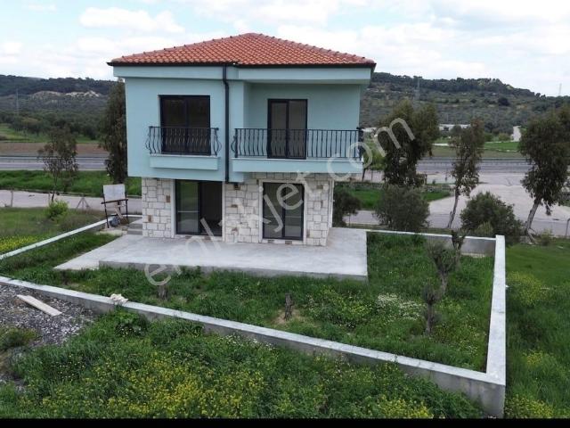 Yeni Şakran Muhteşem Konumda Satılık Triplex Villa