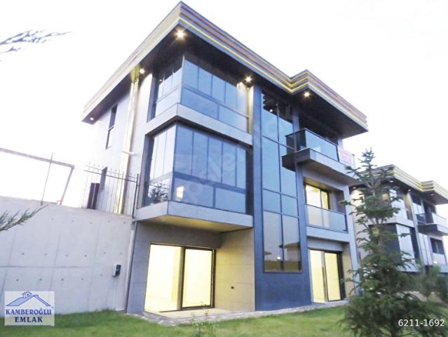 Yeni Bağlıca' da Kiralık 6+2 Lüx Tam Müstakil Villa
