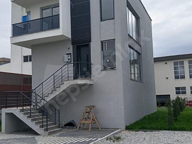 YENİ BAĞLICA'DA SATILIK 4+2 SIFIR VİLLA