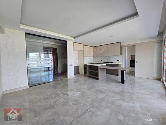 YENİ BATI MAH 4+1 SİTE İÇİ FULL YAPILI 4 BANYOLU KATTA DAİRE