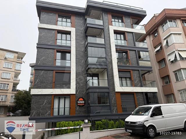 YENİ BİNA DA GENİŞ TERASLARI OLAN ŞIK ÇATI DUBLEKS
