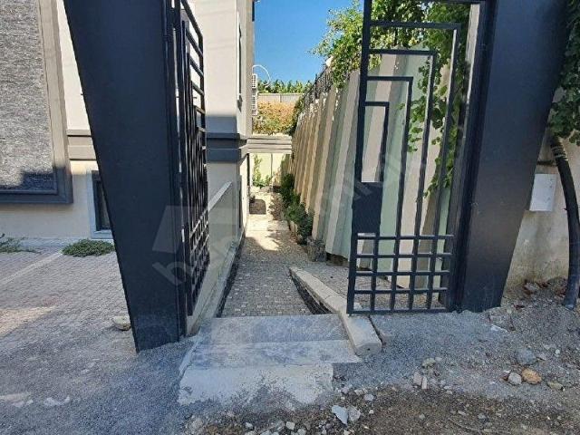 YENİ BİNADA 1+1 85 M2 GENİŞ VE KULLANIŞLI, 3. KATTA DAİRE