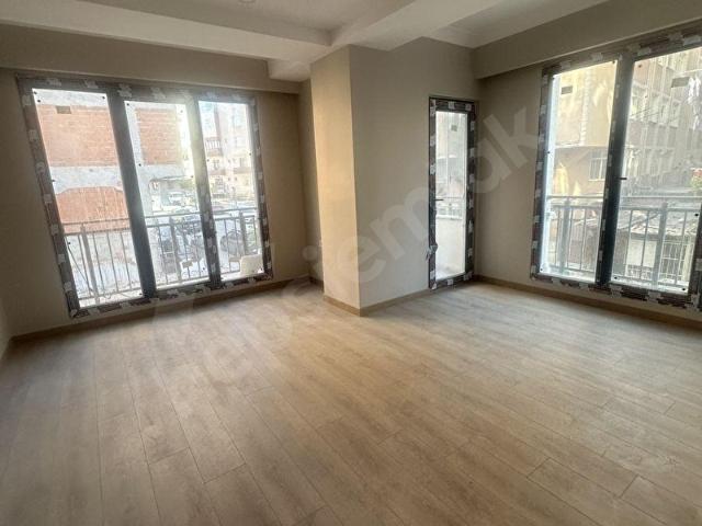 YENİ BİNADA KİRALIK 2+1 DAİRE