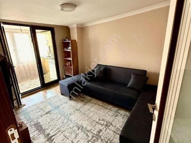 Yeni Bina 1+1 6. Kat Manzaralı Cephe Asansörlü Lüks Daire