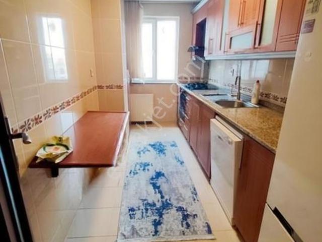 Yeni Bina Emirhan Cd De 3+1 Arakat Eşyalı Daire
