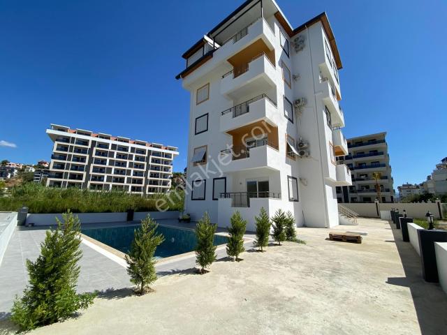 Yeni Bina | Havuzlu Site | Güney Batı Cephe 1+1 Kiralık