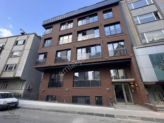 Yeni Binada Eşyalı Eşyasız 1+1 Ve 2+1 Ler