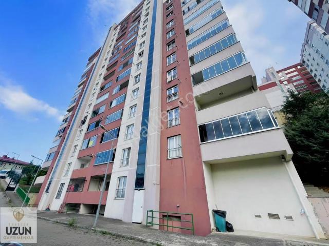 Yeni Cuma Tokide Eşyalı Geniş Lüks Kiralık Daire