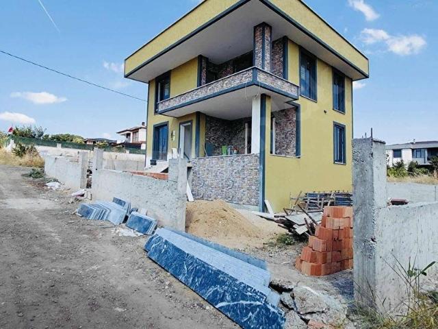 YENİCE MAHALLESİNDE DENİZ MANZARALI LÜKS MÜSTAKİL VİLLA