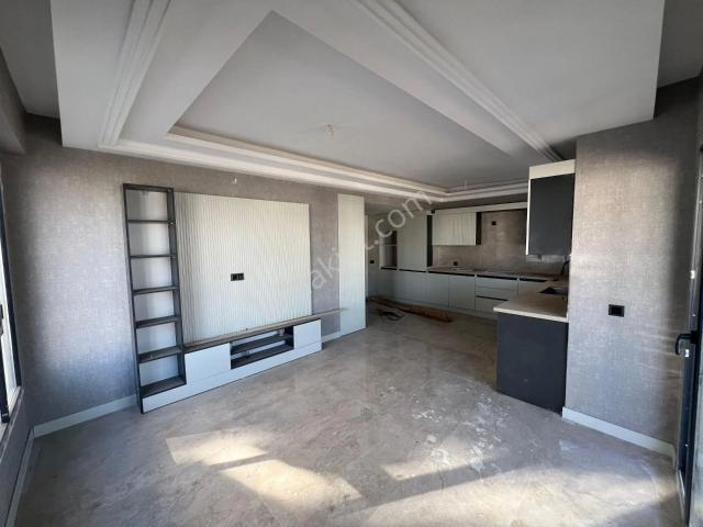 Yeni Ceza Evi Karşısında Ultralüx Satılık 3,5+1 Daire