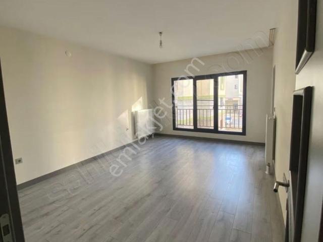 Yeni Cezaevi Karşısı Tokilerde Kiralık 2+1 Daire