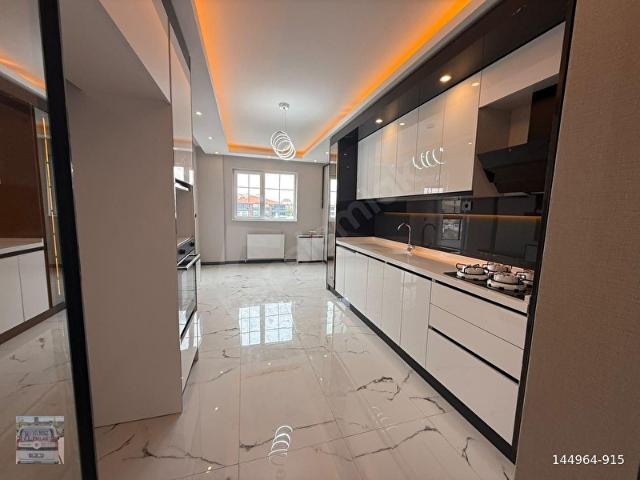 YENİ CİMŞİT MH'DE 4+1 SIFIR ULTRA LÜX YAPILI 170M2 SATILIK DAİRE