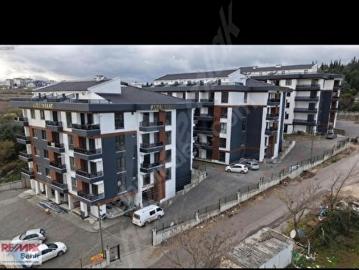 yeni devlet hastanesi yanı site içerisi kiralık 1+1 daire