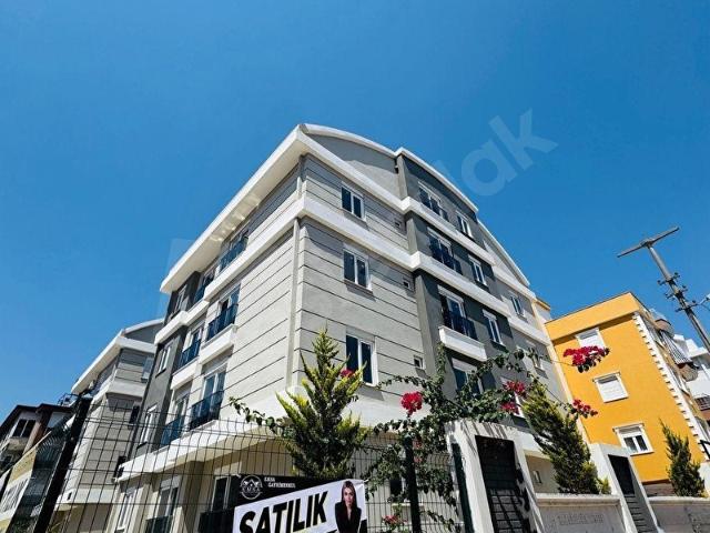 YENİDOĞAN MAH. ŞEHRİN KALBİNDE SIFIR LÜKS SİTE İÇİ 1+1 DAİRE