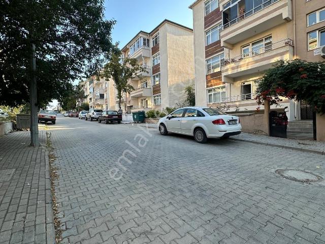 Yeni Çevre Yolunda 3+1 Kiralık Doğalgazlı Daire