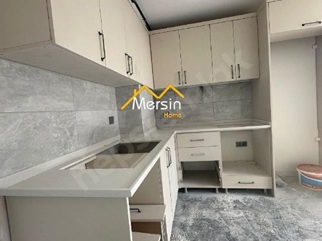 YENİŞEHİRDE JANDARMA LOJMANI KARŞISI KİRALIK 2+1 DAİRE