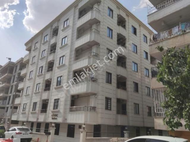 Yenişehir Şehir Merkezinde Dayalı Döşeli Kiralık 1+1