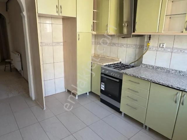 Yenişehir Mahallesinde 3+1 Kiralık Daire