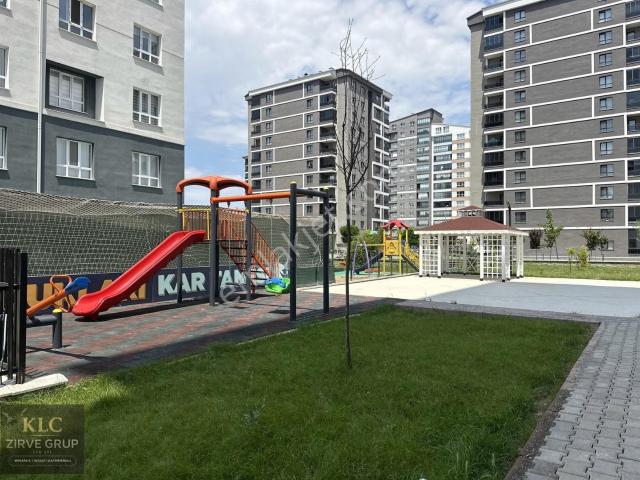 Yenişehir'de 4+1 Lüks Arakat Kiralık Daire site kapalı Otopark
