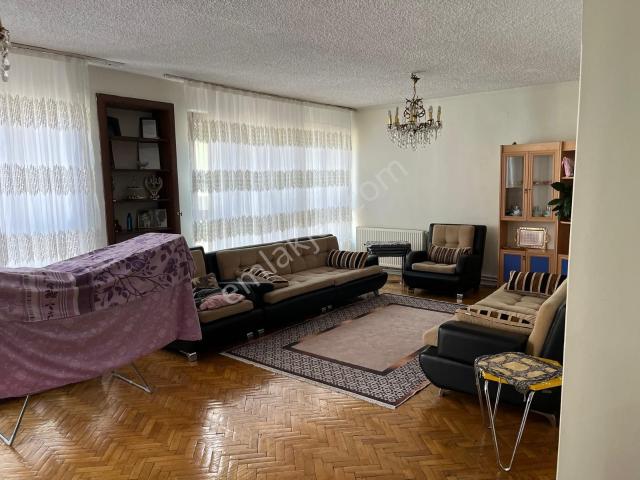 Yenişehir'de 3+1 Satılık Daire