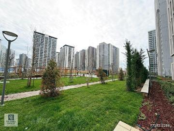 Yeni Fikirtepe 10. Etap 100 m2 2+1 Kiralık Arakat Ferah Daire