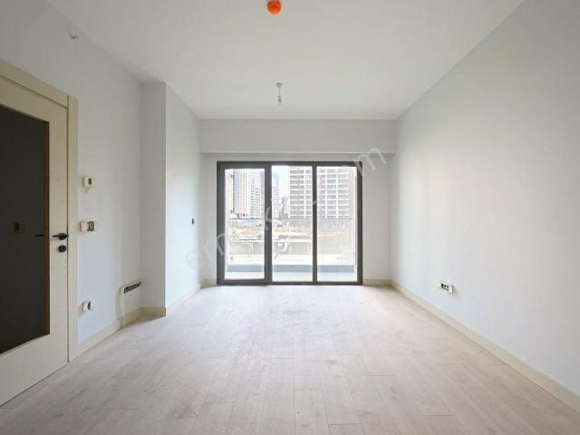 Yeni Fikirtepe Emlak Konut Kiralık 1+1 Daire – Sıfır Bina, Eşyasız